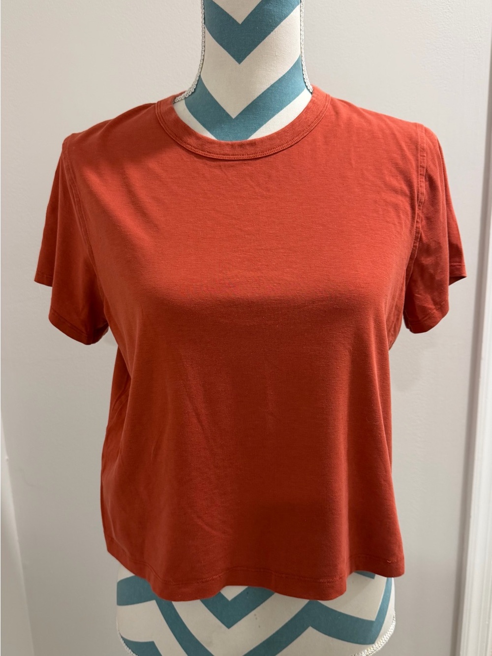 lululemon athletica Short Sleeve Crew Tee - Rust Orange